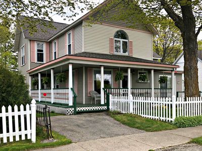 90 Prospect St, Saint Ignace, MI, 49781