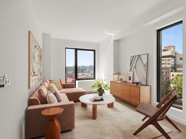 5055 Broadway image 1 of 18