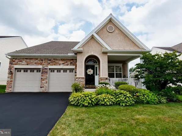 144 Reynolds Ln, West Grove, PA 19390