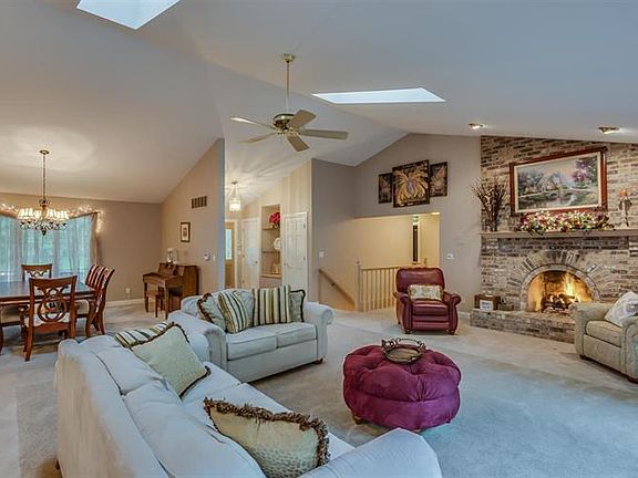 2nd image of 21401 Kroft Dr
