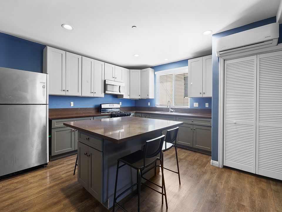 1st image of 1168 W 24th St #1168