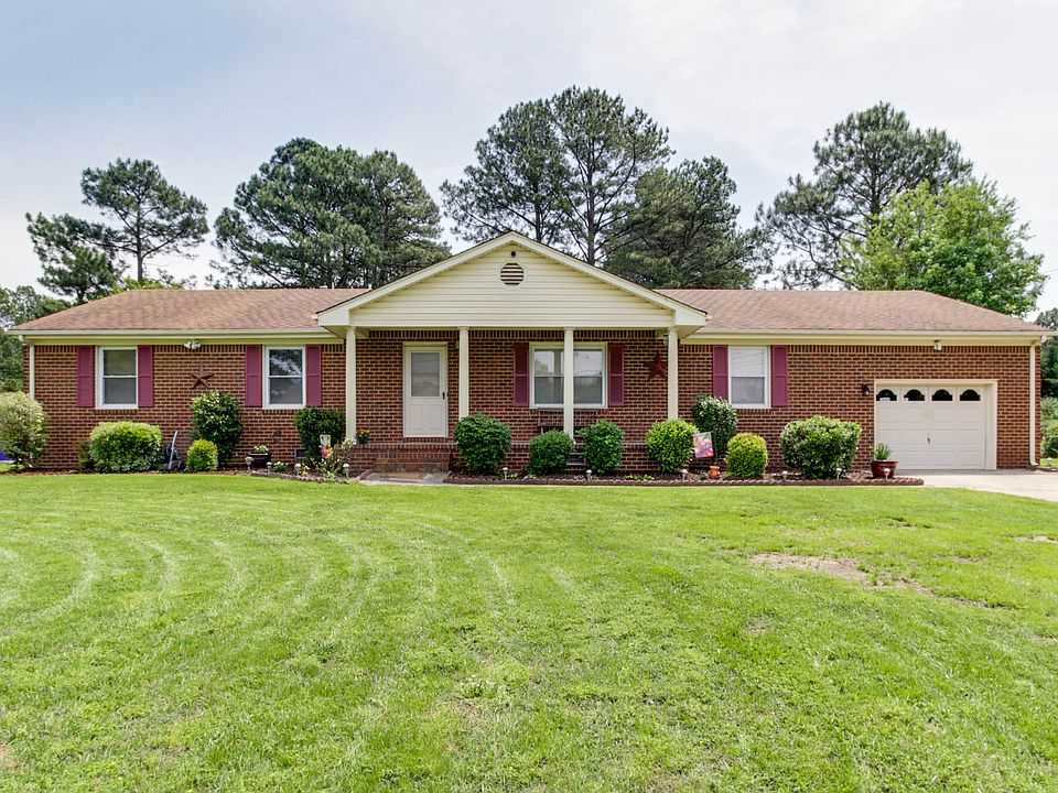 Welcome Home!All brick 4bdrm