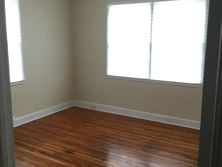 708 Walnut Ave — Photo 4