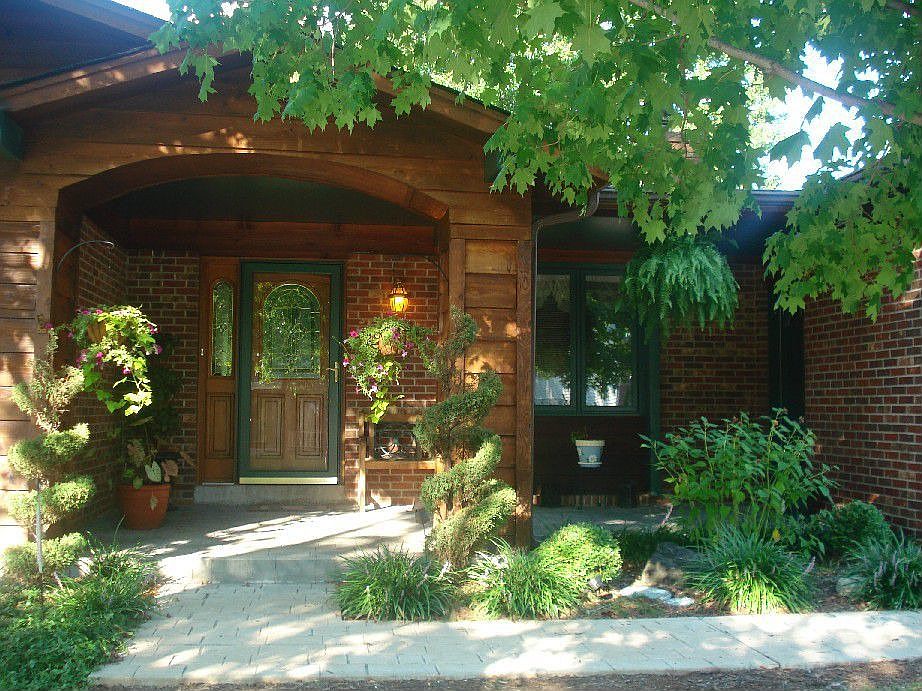 1st image of 1162 Crested View Dr