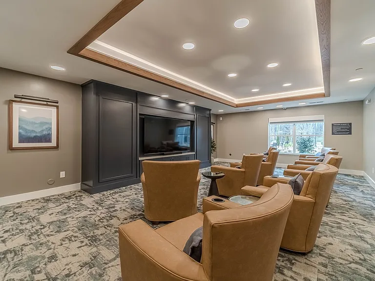 Shannon Reserve 55+ Apartments — Photo 22