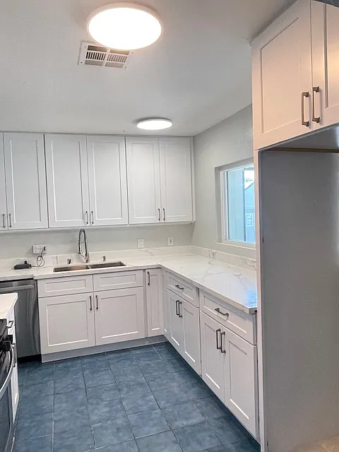 3 bed, 1600 sqft, $3,500 — Photo 3