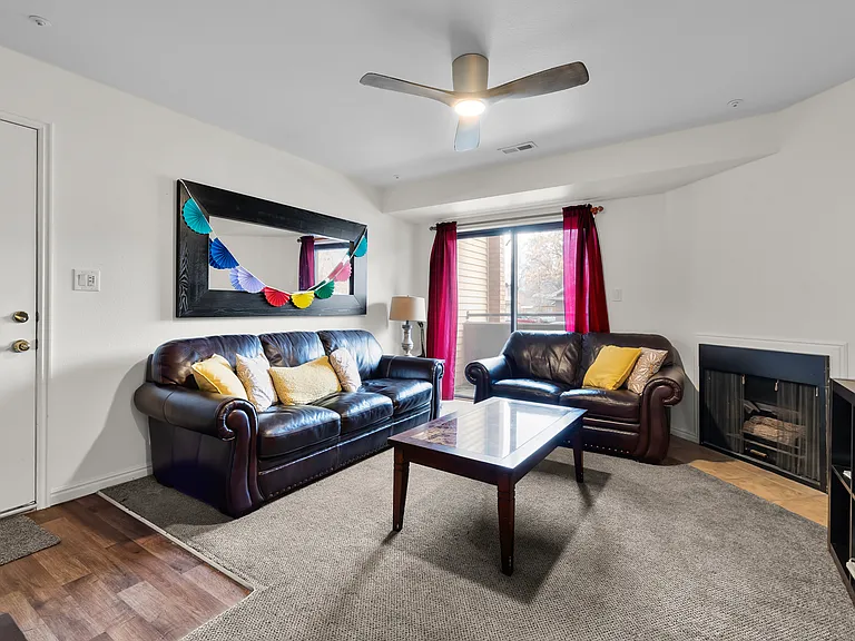 284 E 600 N #10 — Photo 2