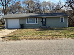 522 Beech St, Waterloo, IA 50703