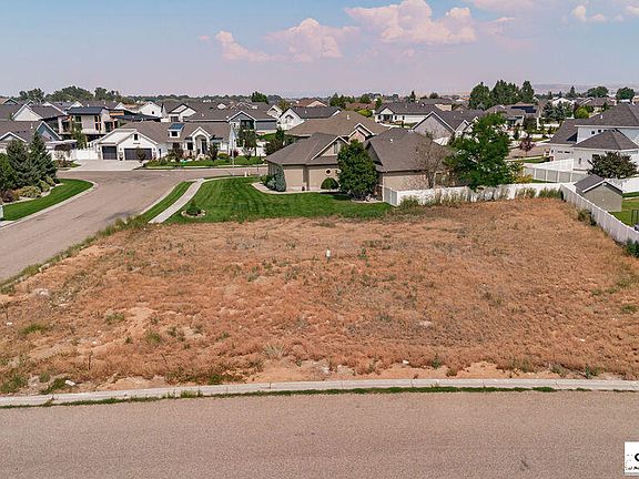2nd image of 5004 Eaglewood Dr