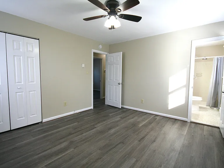 12141 Old Buckingham Rd — Photo 19
