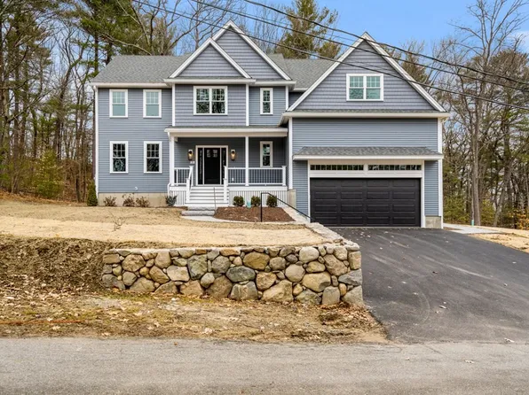 25 Margaret St, Burlington, MA 01803