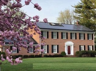 20901 Lochaven Ct, Gaithersburg, MD 20882