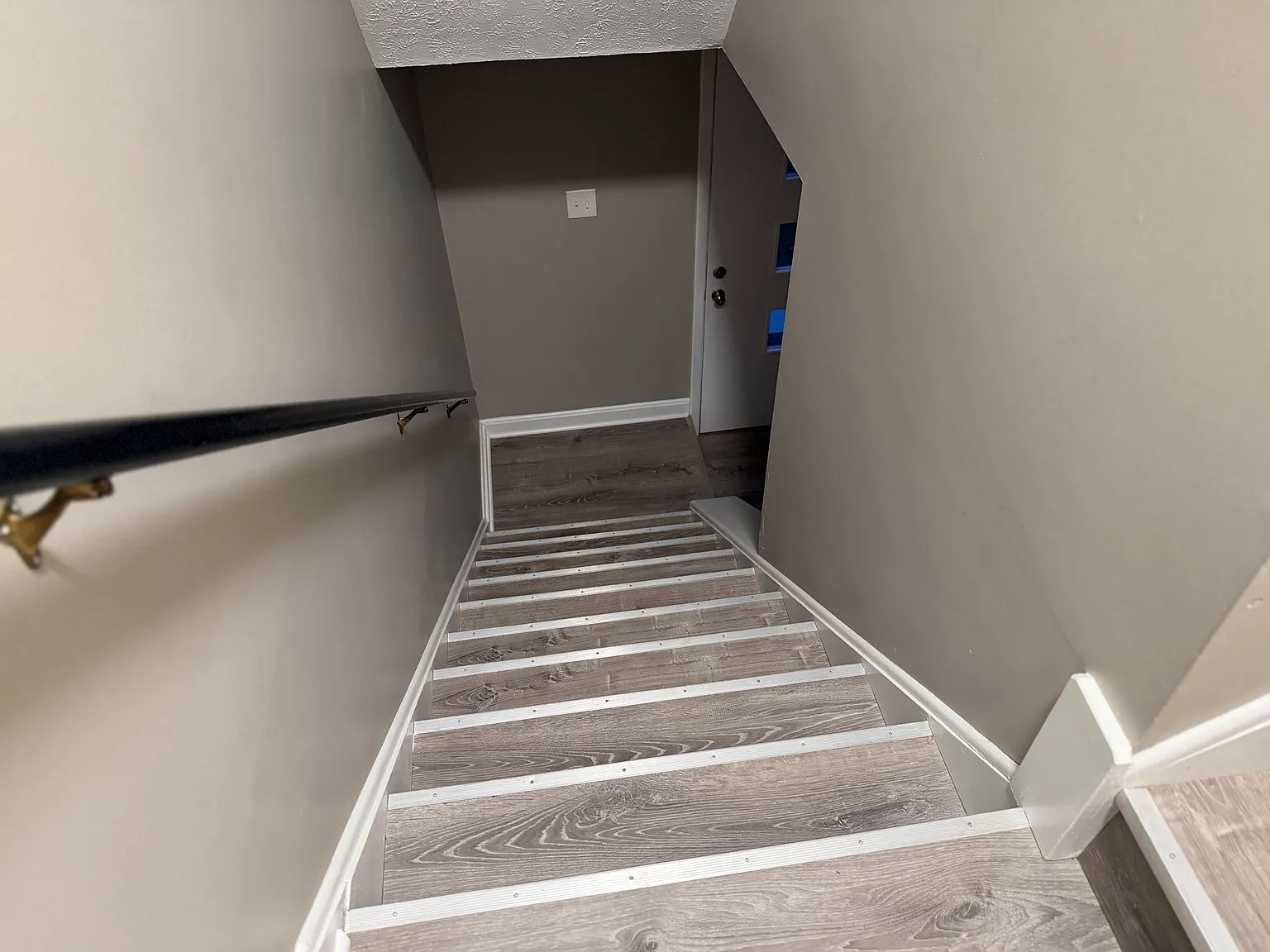 3 bed, 1200 sqft, $1,550 — Photo 4