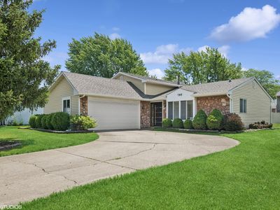 795 Hunter Dr, Roselle, IL, 60172