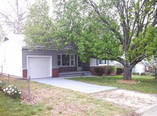 1941 S Franklin Ave, Springfield, MO 65807