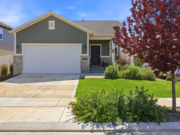 6152 N Sheps Ridge Rd, Eagle Mountain, UT 84005