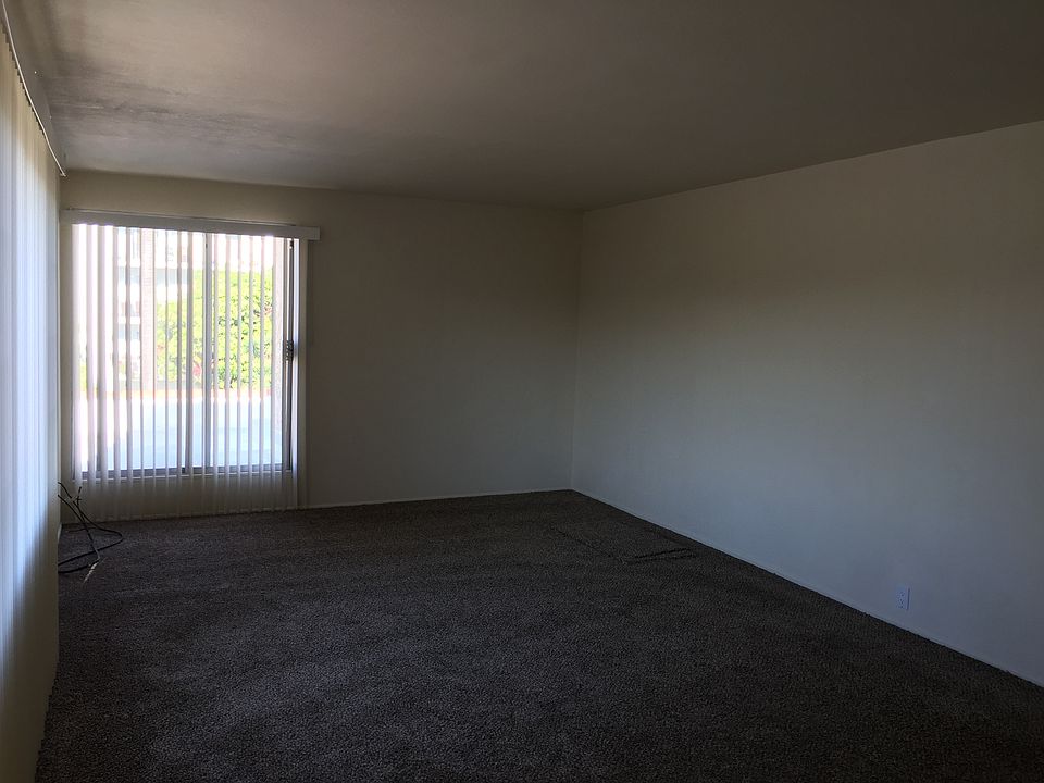 2nd image of 3632 E 1st Street # Top Floor