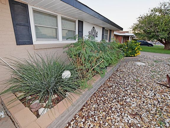 5th image of 4704 Leisure Dr