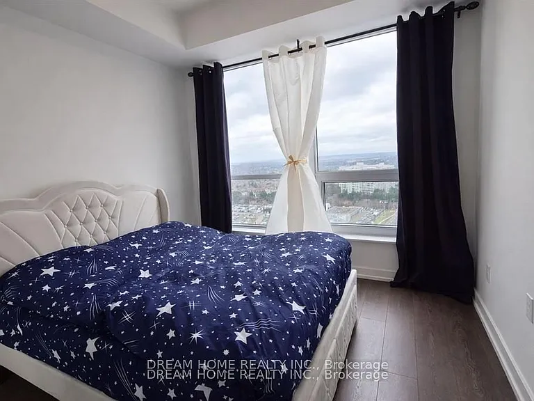 1 Grandview Blvd #2302 — Photo 14