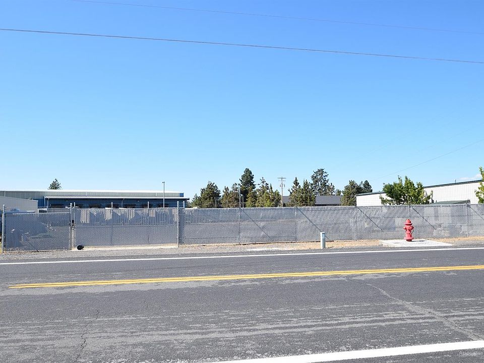 2nd image of 20657 Brinson Blvd