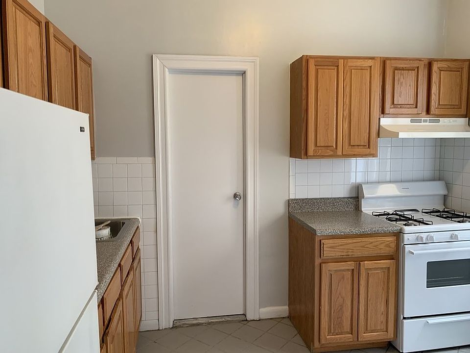 1st image of 3163 33rd St APT 21