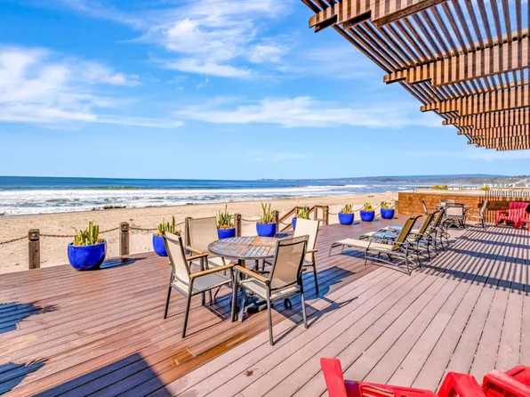 547 Beach Dr, Aptos, CA 95003