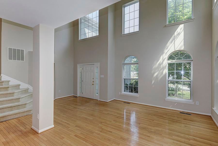 11216 Winding Brook Ln, Germantown, MD 20876 | Zillow