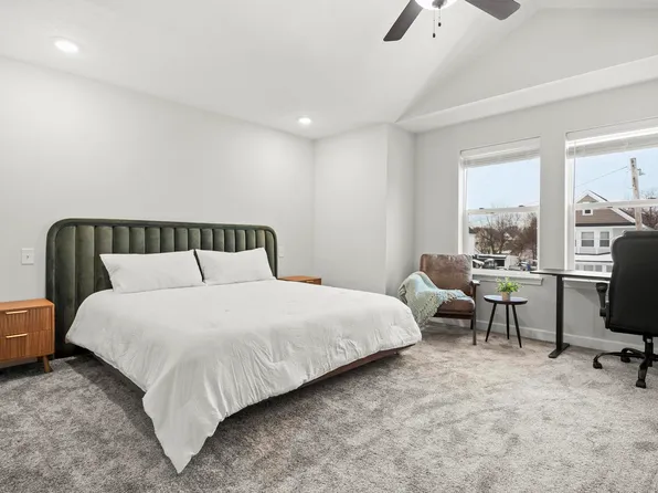 2273 E 100th St, Cleveland, OH