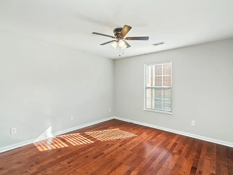1707 Maple View Way #0 — Photo 10