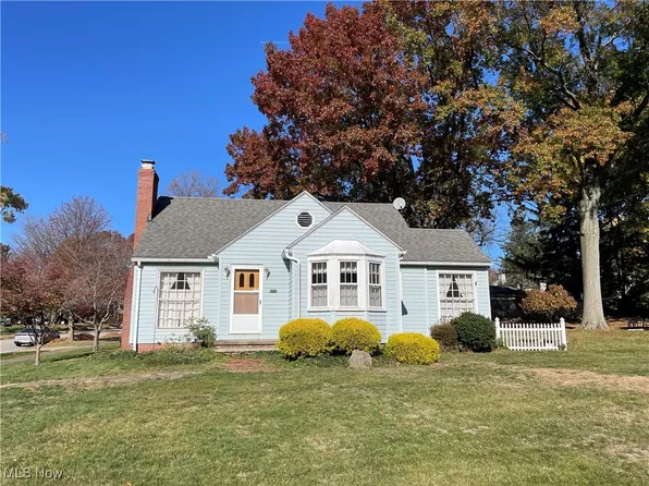 1741 Grant Ave, Cuyahoga Falls, OH 44223