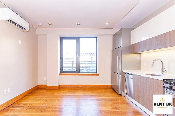 Rented by RENTBK LLC | media 3