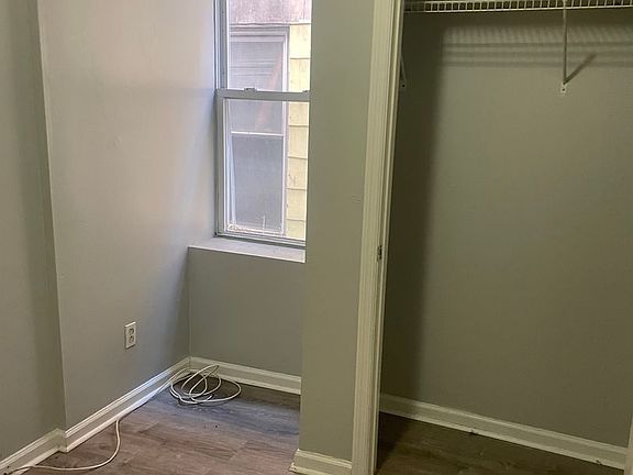 4th image of 102-106 Beech St #106-1A