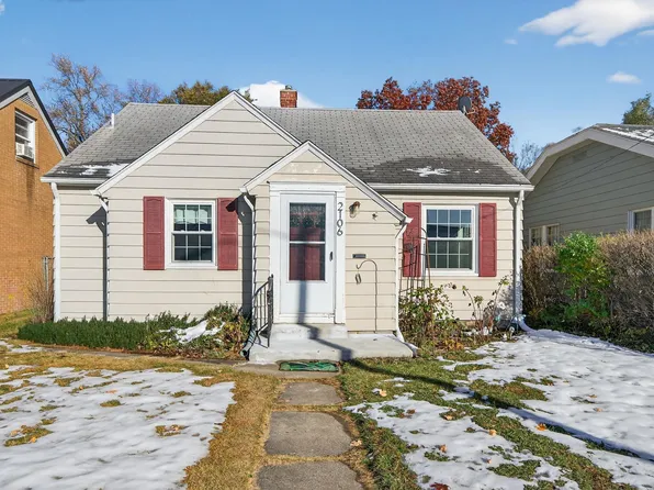 2106 Hollywood Pl, South Bend, IN 46616