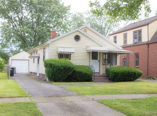 105 Parkhurst Blvd, Buffalo, NY 14223