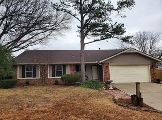 2701 W Greeley St, Broken Arrow, OK 74012