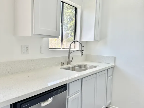 322 N Hagar St, San Fernando, CA