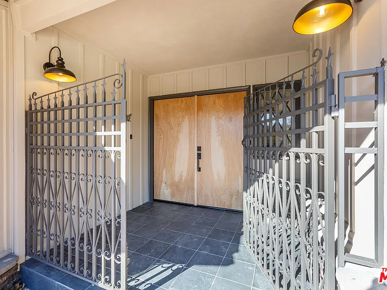 835 Camino Santos Reyes — Photo 4