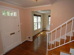 18925 Diary Rd, Montgomery Village, MD 20886