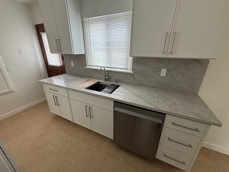 8427 Crenshaw Dr #3 — Photo 4