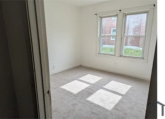 721 Roselane St — Photo 1