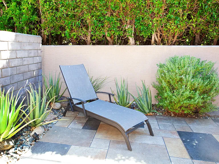 860 N Indian Canyon Dr #5 — Photo 17