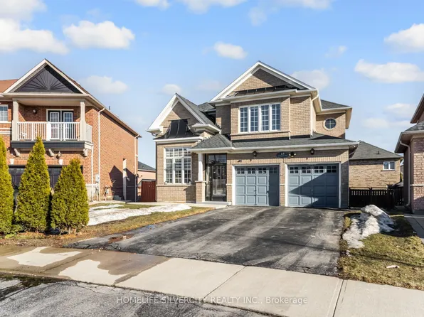 18 Finlayson Cres, Brampton, ON L6R 0H7
