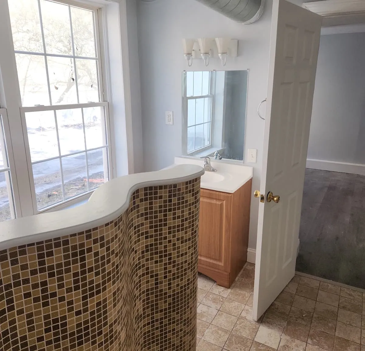 1 bed, $1,275 — Photo 2