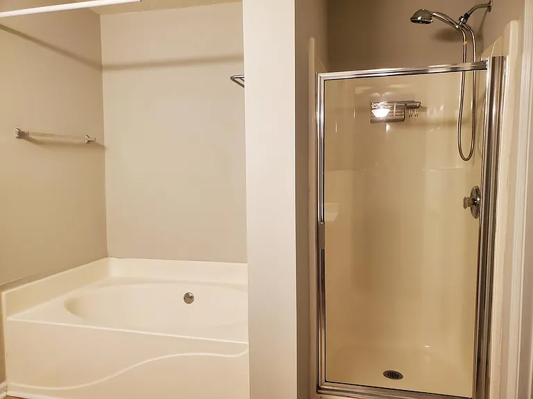 1294 Sydney Pond Cir — Photo 12