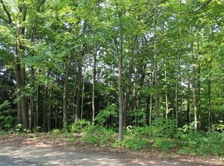 110 Mechanic St, Shelburne, MA 01370