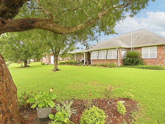 4th image of 616 Parkside Dr