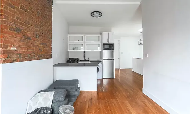 Rented by MADEHOME | media 10