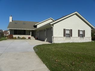 3812 Glencoe Dr, Racine, WI 53403