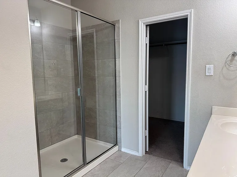 7207 Fallen Crest Ln — Photo 15