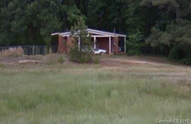 2nd image of 306 S Park Rd